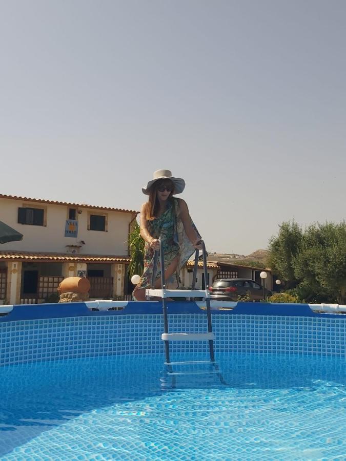 Casa Vacanza Villa Sole 시큘리아나 외부 사진